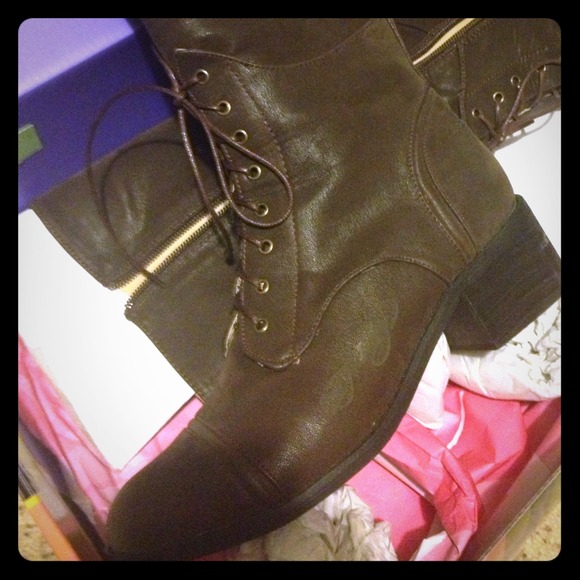Ed hardy tall boots