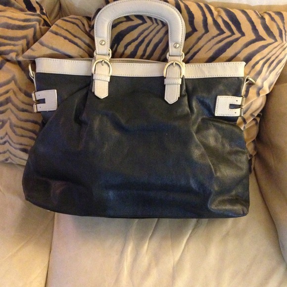 Big black tote handbag - Picture 2 of 3