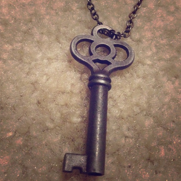 Vintage KEY necklace