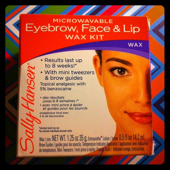 🚫Sold🚫Sally Hansen microwaveable wax kit