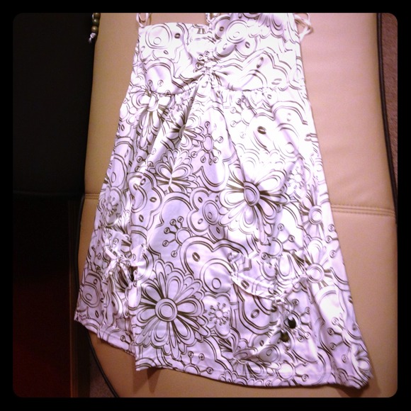 Summer dress - Picture 1 of 2