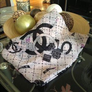 Chanel Scarf 🔸6pcs Availability - $20per piece🔸