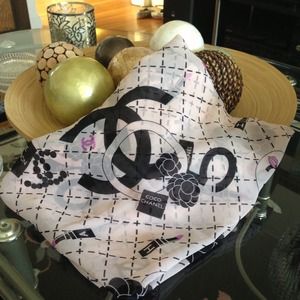 Chanel Scarf 🔸3pcs Availability - $20per piece🔸