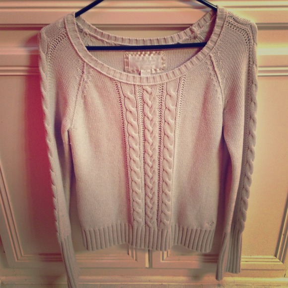 Cream colored American Eagle Sweater