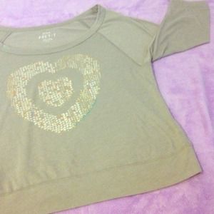 🚫SOLD🚫 - Cute Grey Aerie Oversized Top.