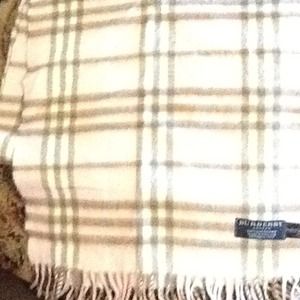 Authentic Burberry scarf with label