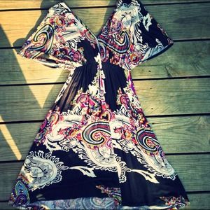 Bundle - Swirl Dress & Black and White Dress