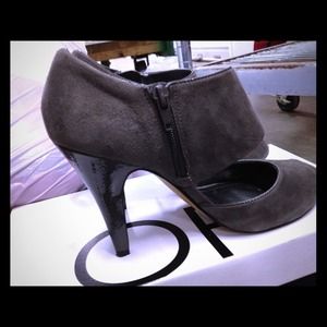 Ann Taylor open toe heels/booties-Grey