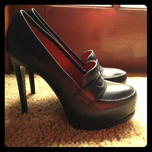 Black Oxford Pumps Brand New!