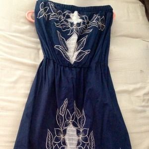 *HOLD* Forever 21 Strapless Navy dress