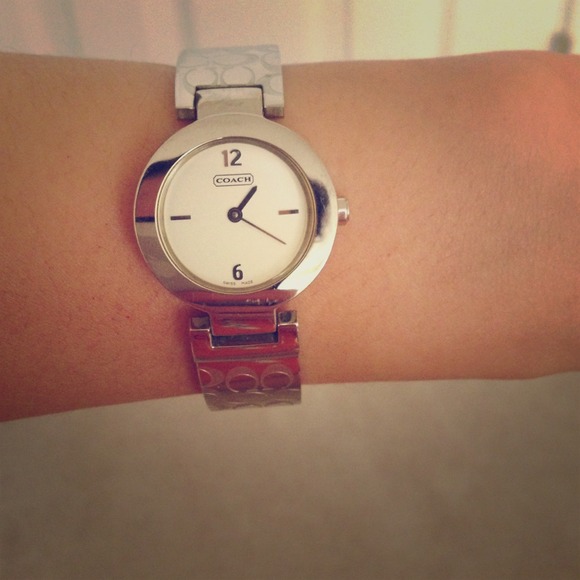 ✨SOLD✨100% Authentic Coach Watch Gently used.