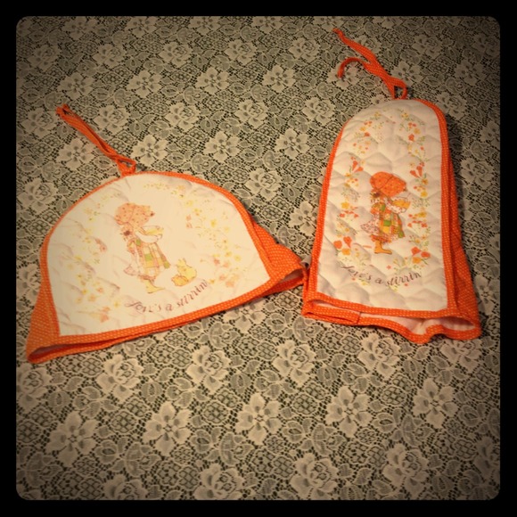 REDUCED!! Vintage Holly Hobbie appliance covers!