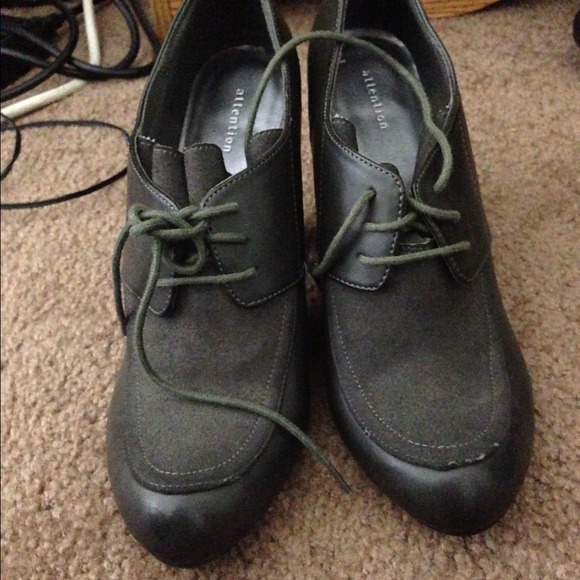 Womens Attention Frenchy Saddle Shoe Pump Charcoal