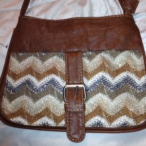 Cross body purse