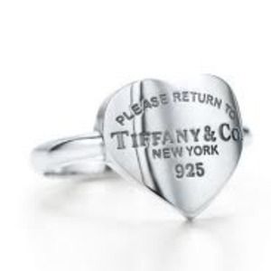 Beautiful tiffany and co ring