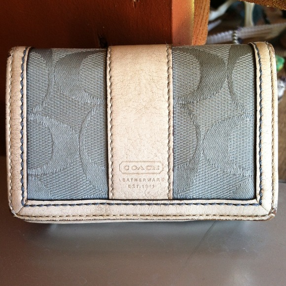 ✨Traded✨Coach coin purse