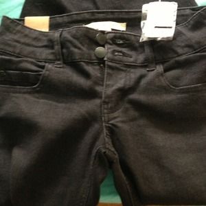 Forever 21 skinny jeans! Size 24!! Black denim!