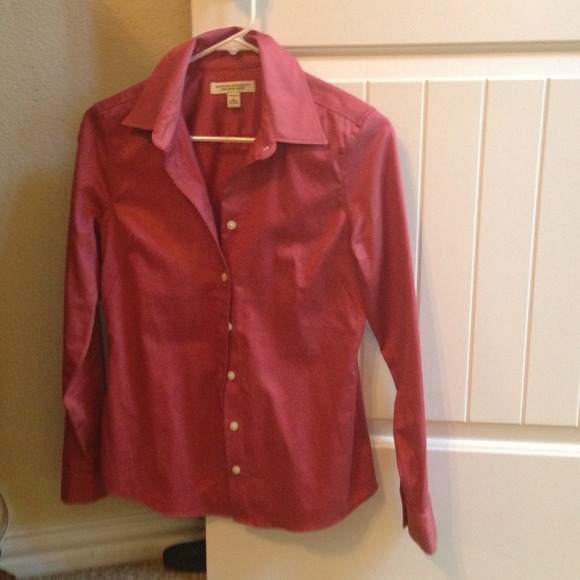 SOLD IN BUNDLE- LEAH-Banana Republic Oxford