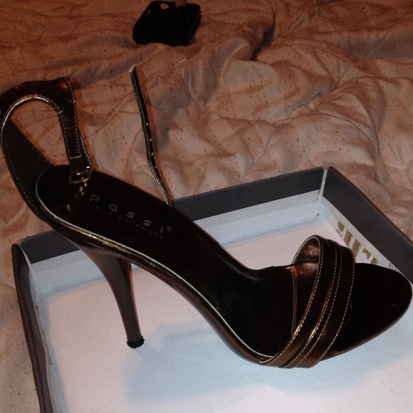 Bronze heels only wore once