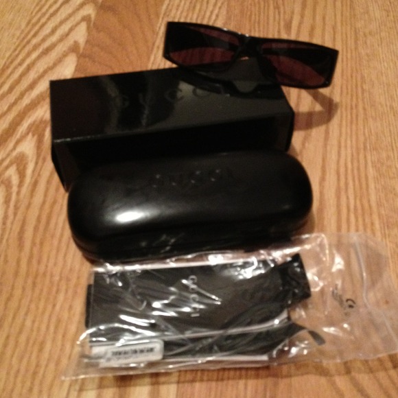 Authentic Gucci Subglasses