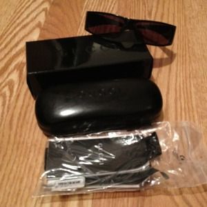 Authentic Gucci Subglasses