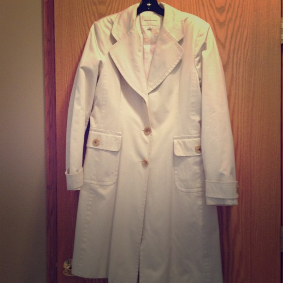 Banana Republic spring trench coat