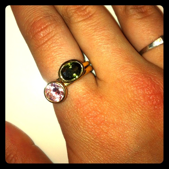 Gold ring set