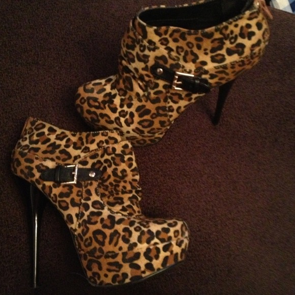 Leopard print booties