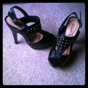 NWOT never worn Charlotte Russe heels.