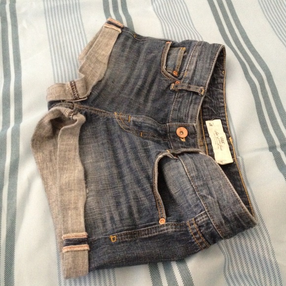 Jeans pants