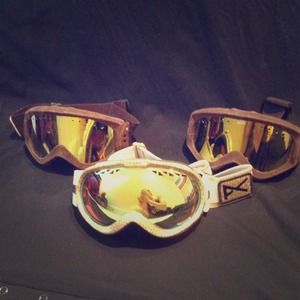 SNOWBOARD GOGGLES!!!