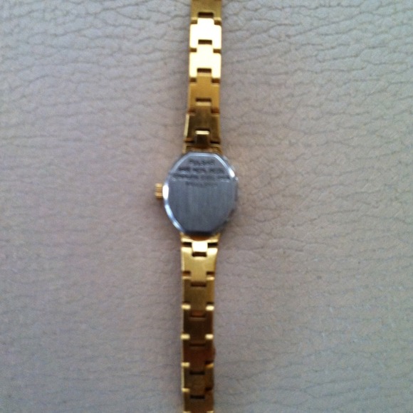 Pulsar quartz ladies watch!!!💎 - Picture 3 of 3