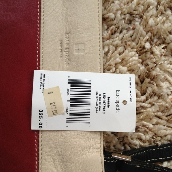 Authentic Leather Kate Spade Purse - Picture 2 of 4