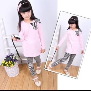 Pink long sleeve w/striped bow/ stripped leggings