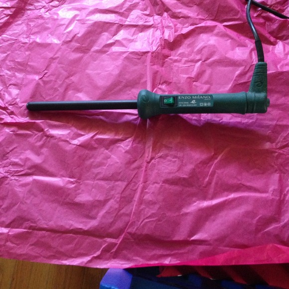 Enzo MiLano  Accessories - 🌟Enzo MiLano curling wand