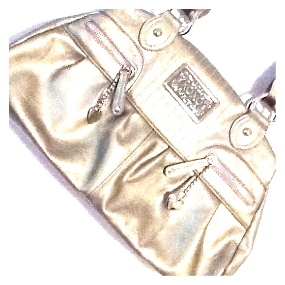 xoxo Handbags - Xoxo purse