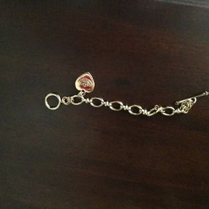 Authentic Juicy toggle bracelet.