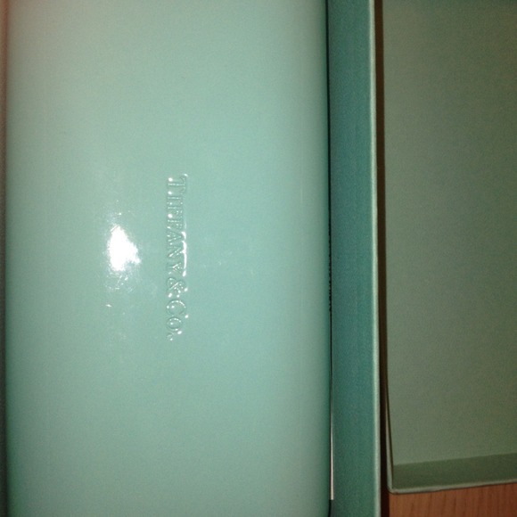 Watch Showcase And Honest Review Of Tiffany Sunglasses on  Beautiful Tiffany & Co sun glasses Very limited !
