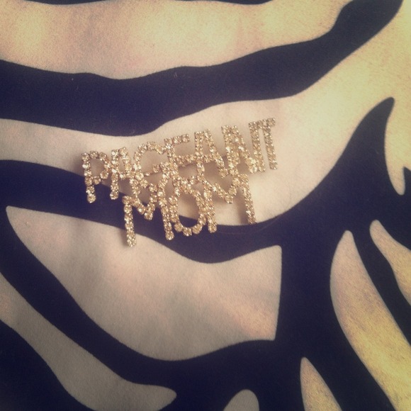 Pageant mom pin