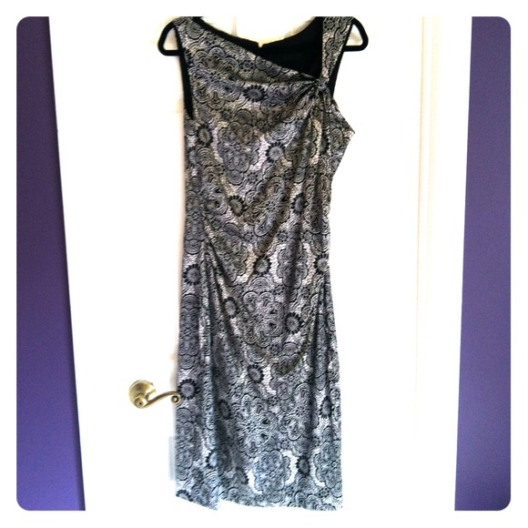 ❌SOLD❌Amazing Black & White Maggy London Dress 14