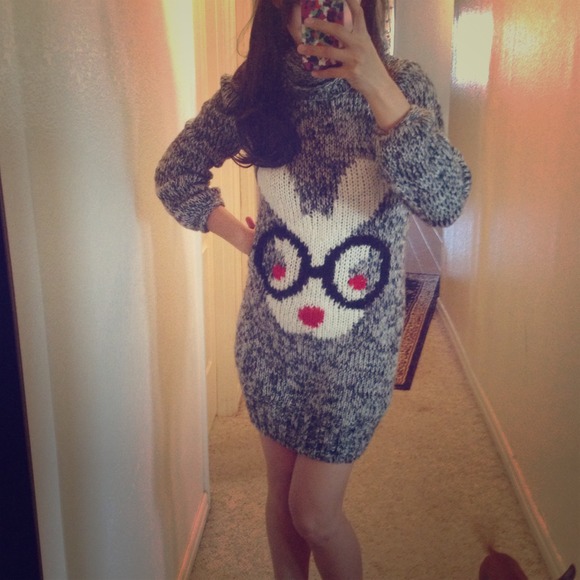 Rabbit turtle neck grey sweater!!