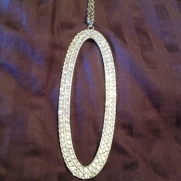 Oval glam long necklace