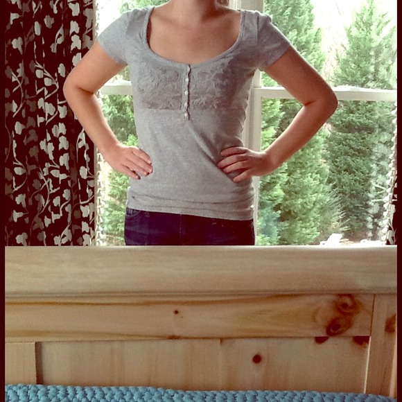 Aeropostale Button down Tee