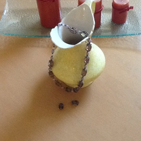 Set of necklace & earrings