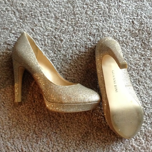 Gianni Bini formal heels - Picture 2 of 3