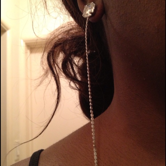 Simply Chained-Silver - Picture 3 of 3