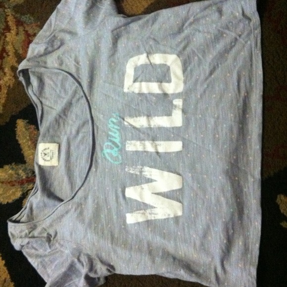 Cut off shirt