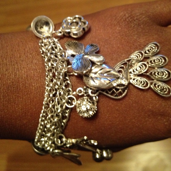 Silver Charmed I'm Sure - Picture 3 of 4