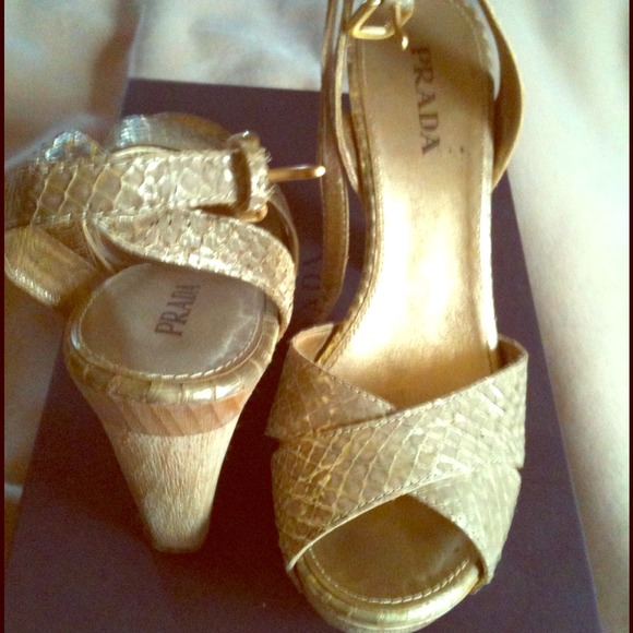 Prada Snake Skin shoes - Picture 1 of 1
