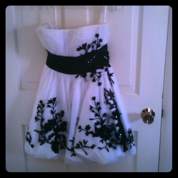 Sherri Hill Short Prom/Cocktail Dress